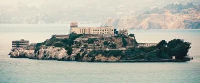 Alcatraz poster1
