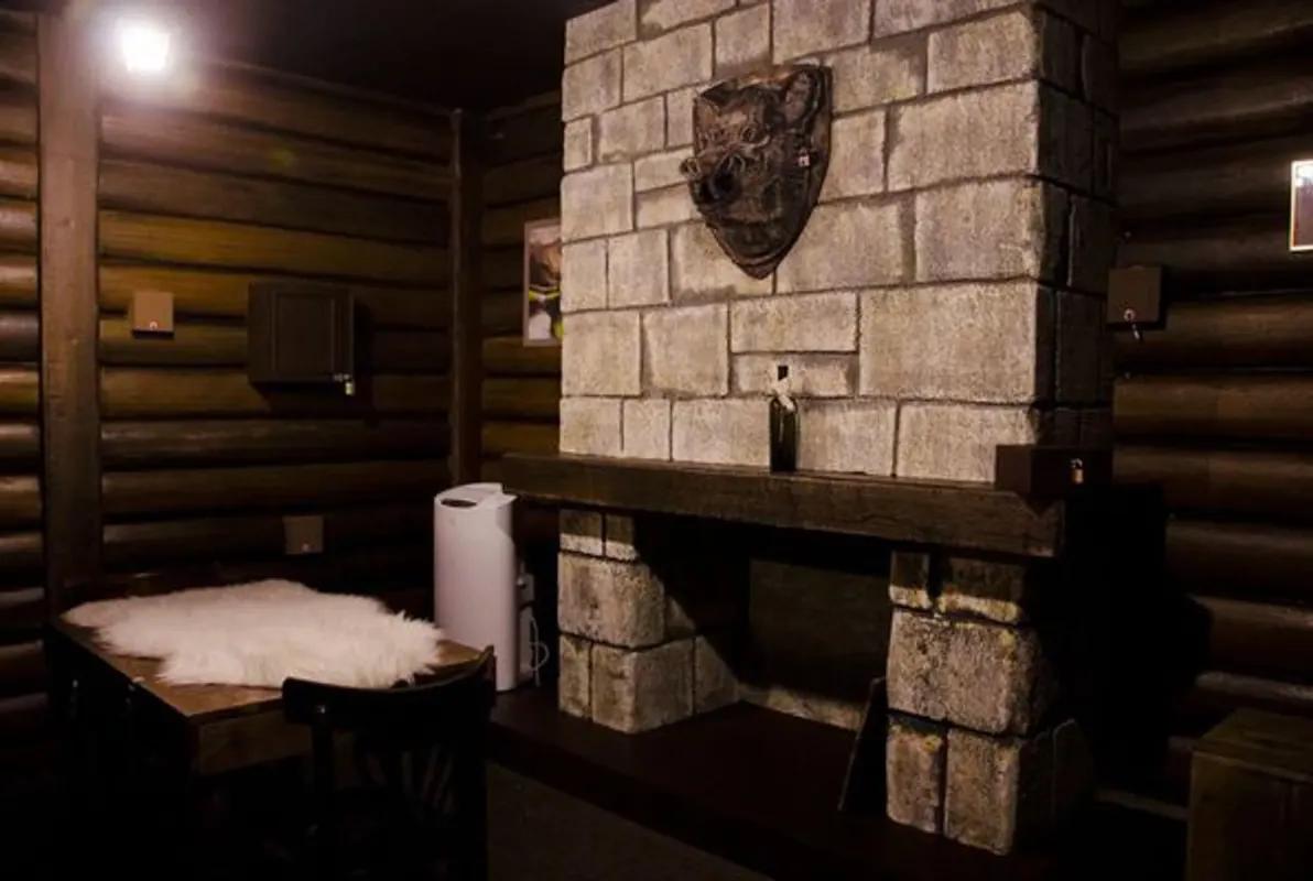 Hunter's Lodge